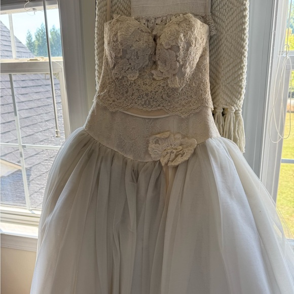 Edgardo Bonilla wedding Dress sz 6 - Picture 1 of 2